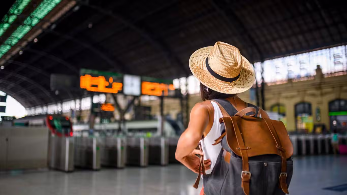 ¿Necesitas autorización de regreso para viajar fuera de España en verano de 2024? 1 viajar fuera de España